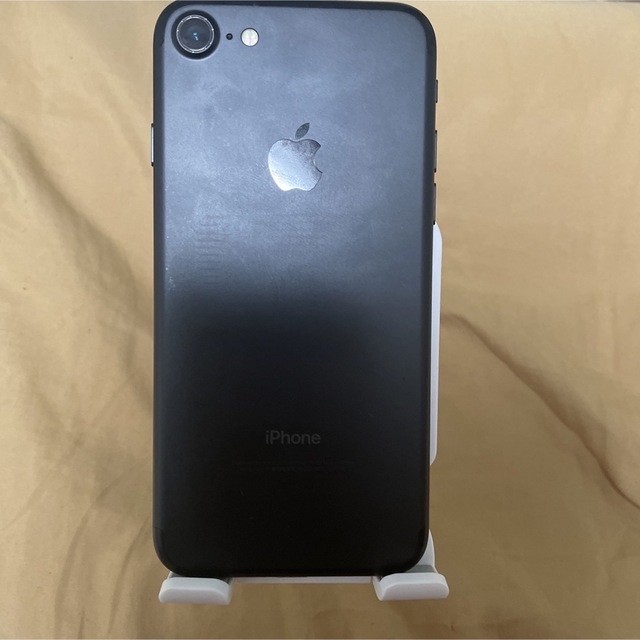 iPhone 7 Black 32 GB SIMフリー 1