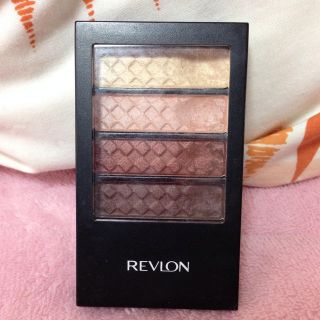 レブロン(REVLON)の《REVLON》アイシャドウ(その他)