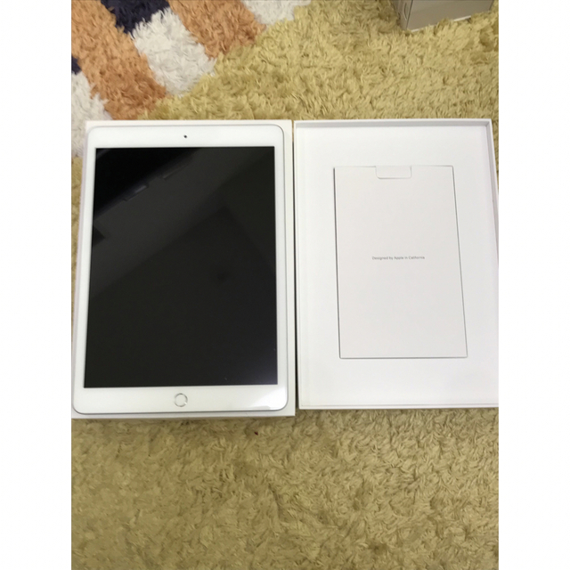 iPad 第8世代 Wi-Fiモデル 32GB 美品