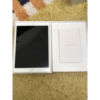 アイパッド(iPad)のiPad 第8世代 Wi-Fiモデル 32GB 美品(タブレット)