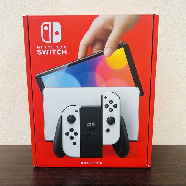 家庭用ゲーム機本体未使用　Switch 有機EL ホワイト　本体