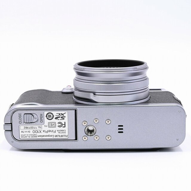 富士フイルム - FUJIFILM X100 シルバーの通販 by Flagship 富士フイルム - FUJIFILM X100 シルバーの通販 by Flagship
