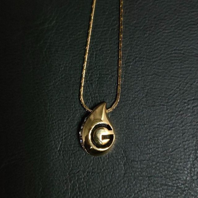 希少【美品】GIVENCHY ジバンシー ネックレス ゴールド Gロゴ ストーン
