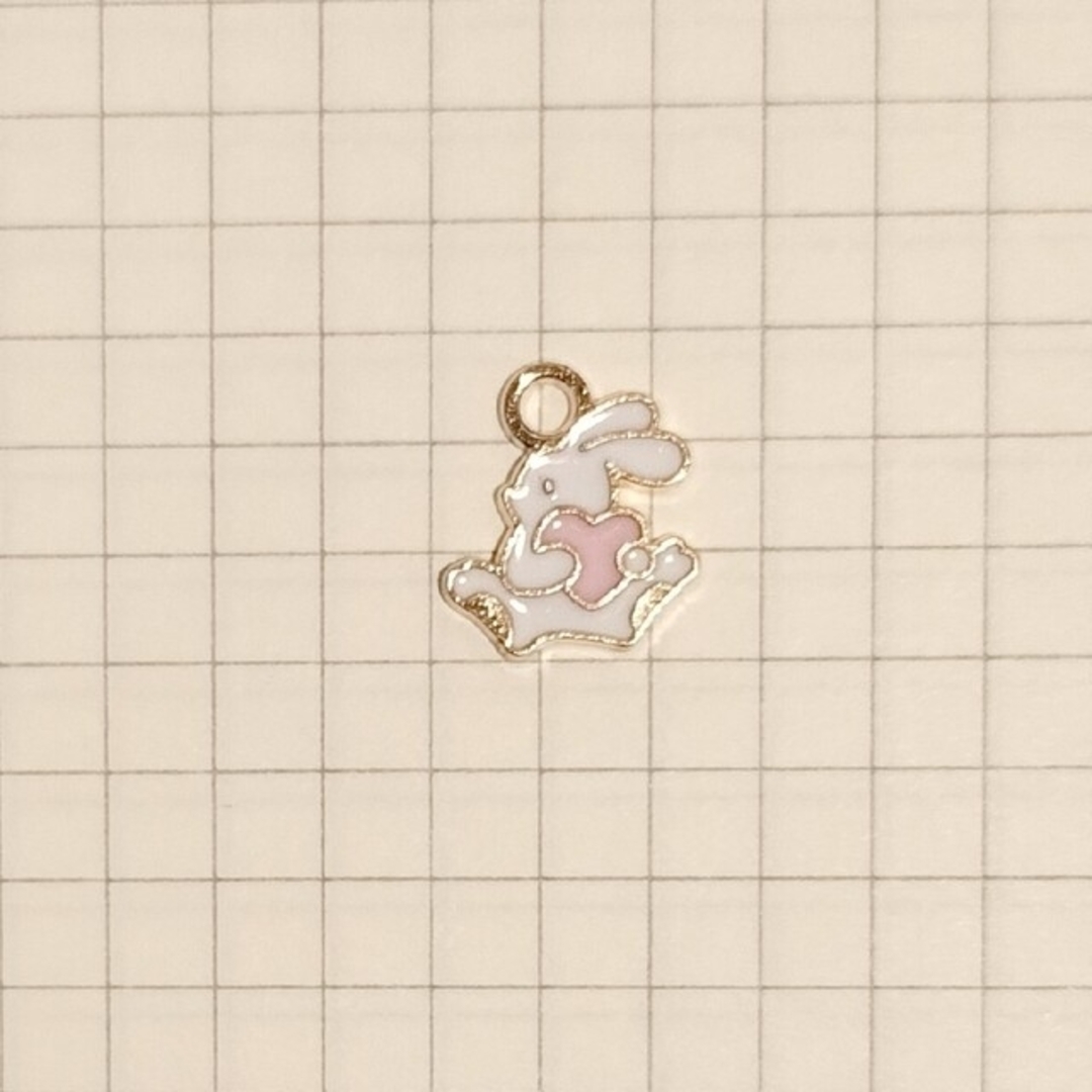 【No.985】ピアス/イヤリング ハート抱っこ うさぎちゃん ピンク ハンドメイドのアクセサリー(ピアス)の商品写真