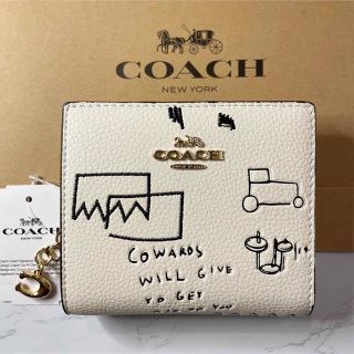 コーチ(COACH)の【新品-未使用】COACH バスキア コラボ  二つ折り財布  アイボリー (財布)