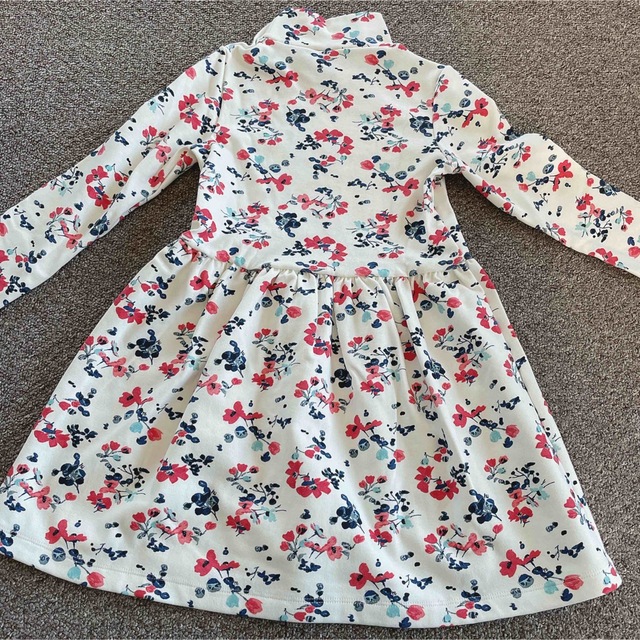 プチバトー フラワープリントワンピース 6a キッズ/ベビー/マタニティのキッズ服女の子用(90cm~)(ワンピース)の商品写真