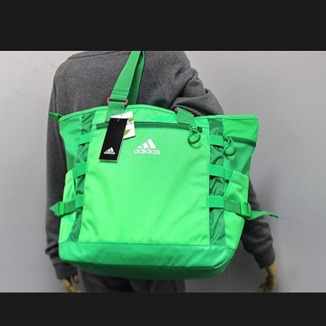 adidas(アディダス)の○美品○adidas トートバッグ 蛍光 グリーン×ピンク レディースのバッグ(トートバッグ)の商品写真