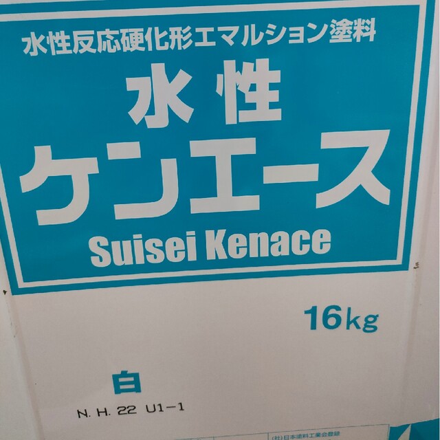 日本ペイント 水性ケンエース白色 中古品１６キロの通販 by こーやさん's shop｜ラクマ