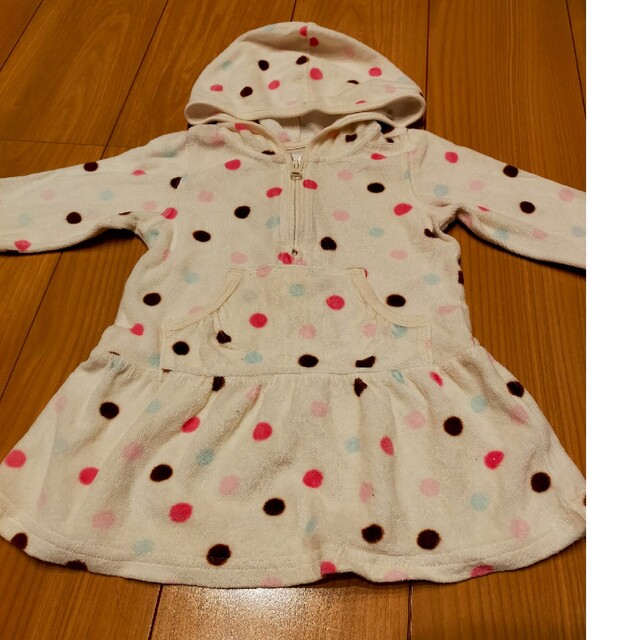 babyGAP(ベビーギャップ)のbabyGap パーカー 80cm キッズ/ベビー/マタニティのベビー服(~85cm)(トレーナー)の商品写真