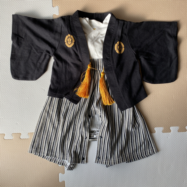袴ロンパース　男女　双子　70 キッズ/ベビー/マタニティのベビー服(~85cm)(和服/着物)の商品写真