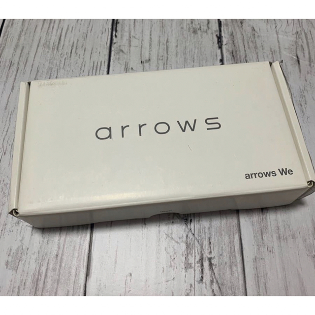 富士通 ARROWS WE FCG01 ローズゴールド