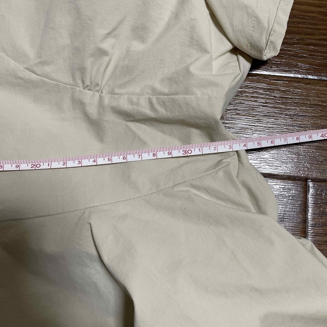 リボン　ショート丈トップス レディースのトップス(シャツ/ブラウス(半袖/袖なし))の商品写真