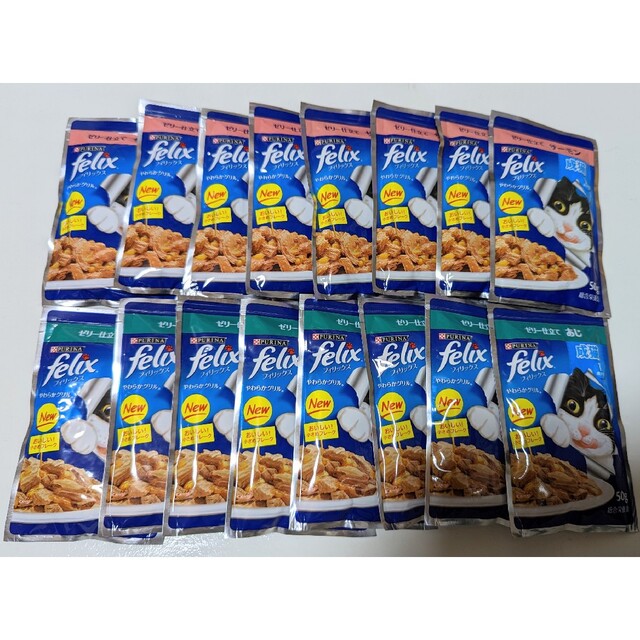 Nestle(ネスレ)のフィリックスパウチ ゼリー仕立て 成猫 サーモン 50g*8袋 あじ50g*8袋 その他のペット用品(ペットフード)の商品写真