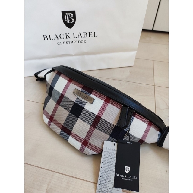 BLACK LABEL CRESTBRIDGE(ブラックレーベルクレストブリッジ)の【新品タグ付き】ブラックレーベル クレストブリッジ ナイロンツイルボディバッグ メンズのバッグ(ボディーバッグ)の商品写真