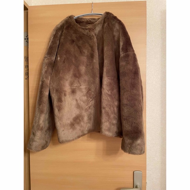 Ungrid(アングリッド)のungrid / アングリッド　エコファーコート　ノーカラーコート レディースのジャケット/アウター(毛皮/ファーコート)の商品写真