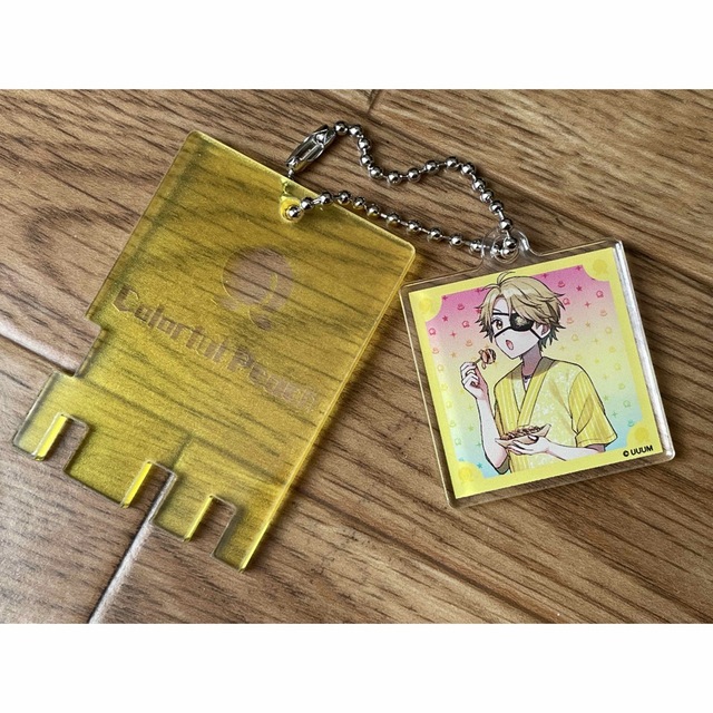 カラフルピーチ カラピチ 極楽湯 キーホルダー アクリル カラフルピーチ カラピチ 極楽湯 キーホルダー アクリル