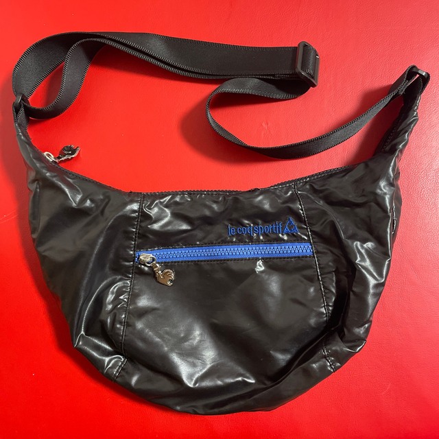 le coq sportif(ルコックスポルティフ)のルコック　肩掛けバッグ　黒 レディースのバッグ(ショルダーバッグ)の商品写真