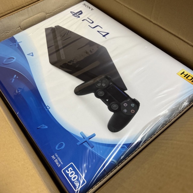 新品 PS4 プレイステーション4本体CUH-2200AB01 500GB