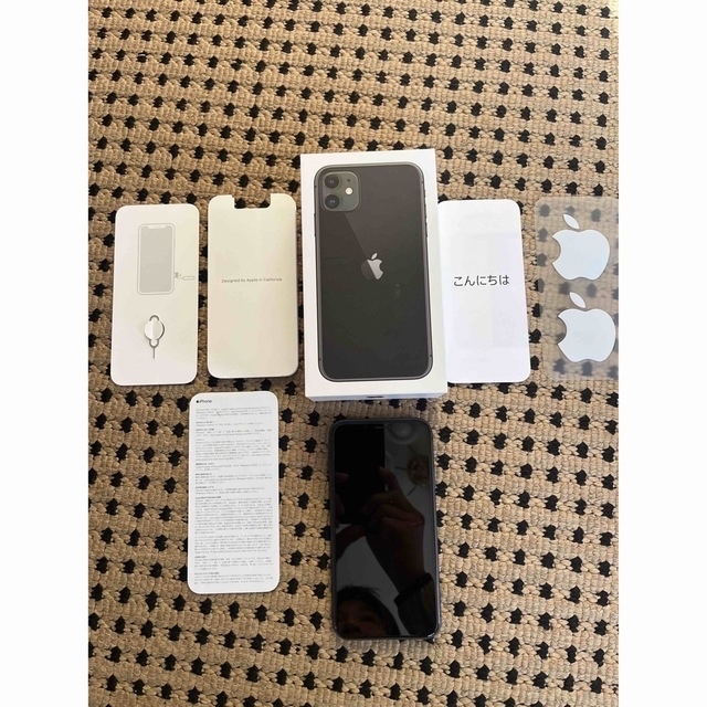 iPhone 11 64 GB SIMフリー ブラック 【在庫処分大特価!!】 noxcapital.de