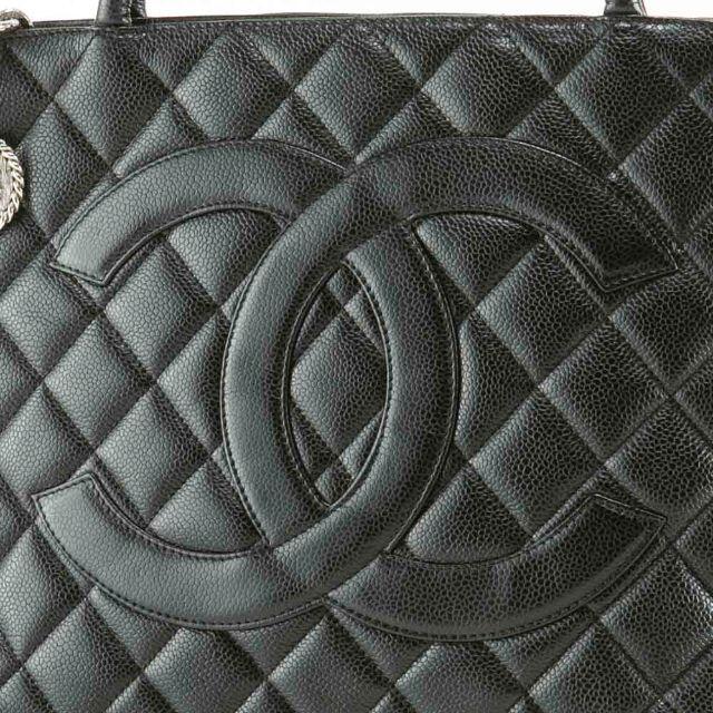 CHANEL(シャネル)のシャネル CHANEL キャビアスキン復刻トートバッグ A01804 レディースのバッグ(トートバッグ)の商品写真