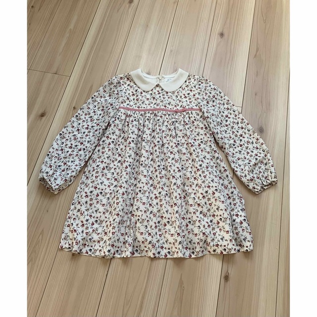 NATURAL BEAUTY BASIC(ナチュラルビューティーベーシック)のNATURAL BEAUTY BASIC   ワンピース キッズ/ベビー/マタニティのキッズ服女の子用(90cm~)(ワンピース)の商品写真