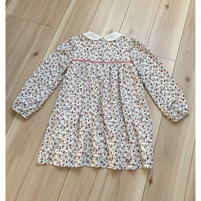 NATURAL BEAUTY BASIC(ナチュラルビューティーベーシック)のNATURAL BEAUTY BASIC   ワンピース キッズ/ベビー/マタニティのキッズ服女の子用(90cm~)(ワンピース)の商品写真