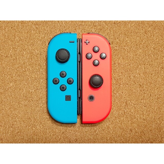 Nintendo Switch 任天堂スイッチ Joy-Con (L) ネオンブルー (R) ネオンレッドの通販 by ヤスタカ's shop｜ ニンテンドースイッチならラクマ