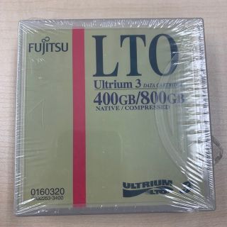 富士通 LTOデータカートリッジ Ultrium3 400GB 1巻 01603(その他)