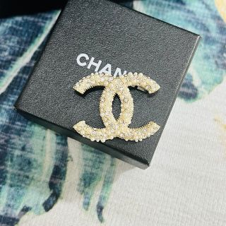 シャネル ブローチ/コサージュの通販 3,000点以上 | CHANELの 