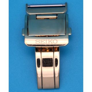 セイコー(SEIKO)のやだぴー様専用セイコー用品⑦【中古】セイコー 純正 18㎜ Dバックル(その他)