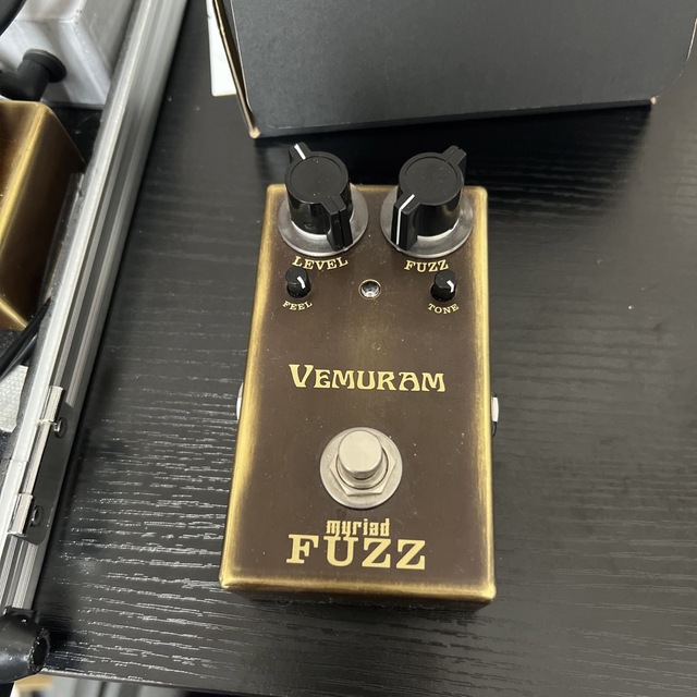 楽器vemuram myriad fuzz