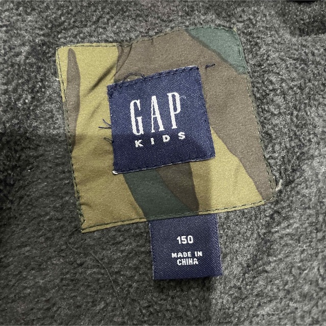 GAP Kids(ギャップキッズ)のGAPアウター キッズ/ベビー/マタニティのキッズ服男の子用(90cm~)(ジャケット/上着)の商品写真