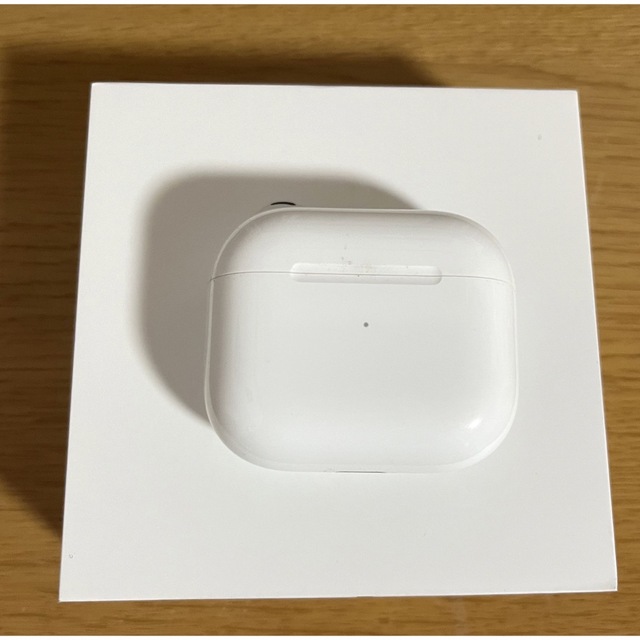 airpods エアポッツ 第三世代ヘッドフォン/イヤフォン