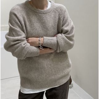 アギュー(ARGUE)のargue ALPACA YAK WOOL CLASSIC KNIT ベージュ(ニット/セーター)