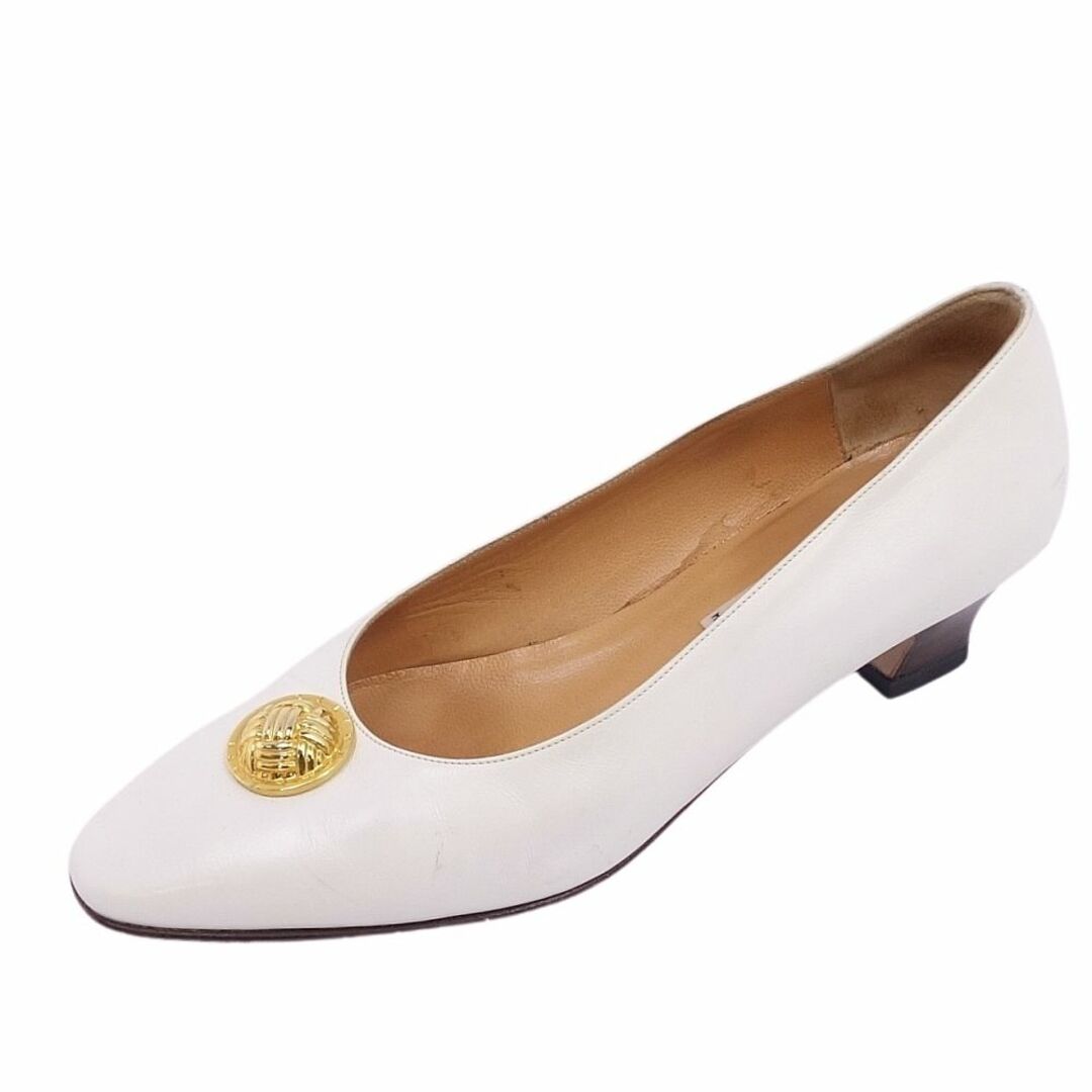 celine(セリーヌ)のVintage セリーヌ CELINE パンプス ゴールド金具 カーフレザー シューズ 靴 レディース 35(22cm相当) ホワイト レディースの靴/シューズ(ハイヒール/パンプス)の商品写真
