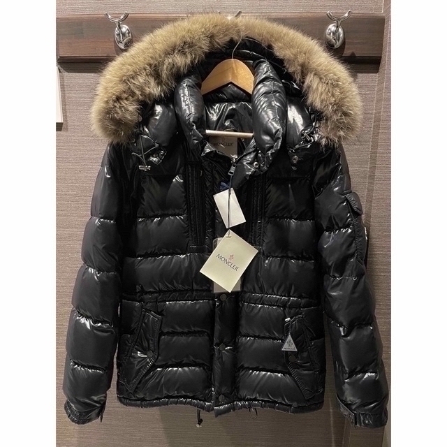 高い品質 MONCLER - ダウンジャケット 【美品】モンクレールMONCLER