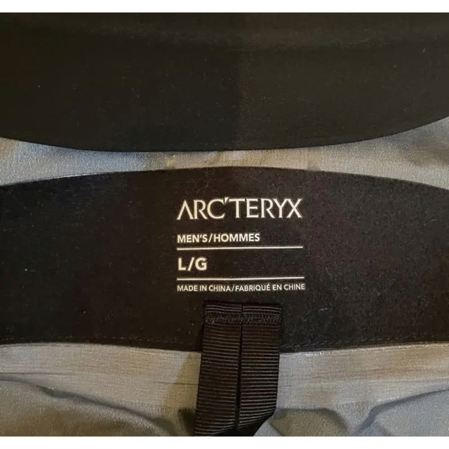 ARC'TERYX(アークテリクス)のarc'teryx beta sv jacket black L メンズのジャケット/アウター(マウンテンパーカー)の商品写真