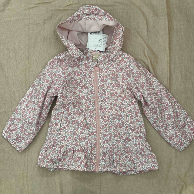 ビケットクラブ　ウインドブレーカー　ローズピンク　110cm キッズ/ベビー/マタニティのキッズ服女の子用(90cm~)(ジャケット/上着)の商品写真