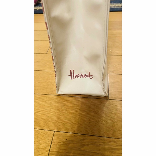 Harrods(ハロッズ)のHarrods！華やかフラワー バッグ ！ レディースのバッグ(エコバッグ)の商品写真