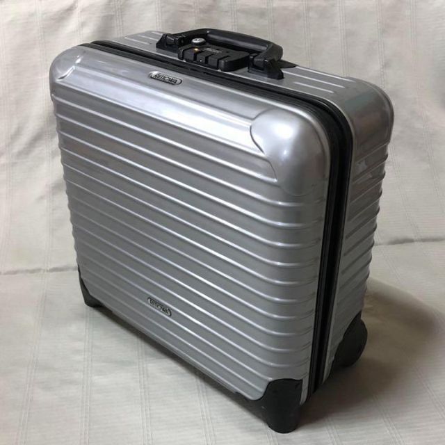 リモワRIMOWA トパーズ ビジネストローリー2輪 23L 810810.co.jp