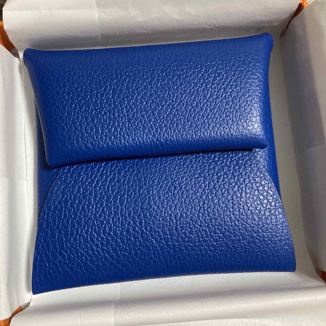 Hermes(エルメス)の【CHANEL0628様専用】バスティア　新品　ブルーフランス レディースのファッション小物(コインケース)の商品写真