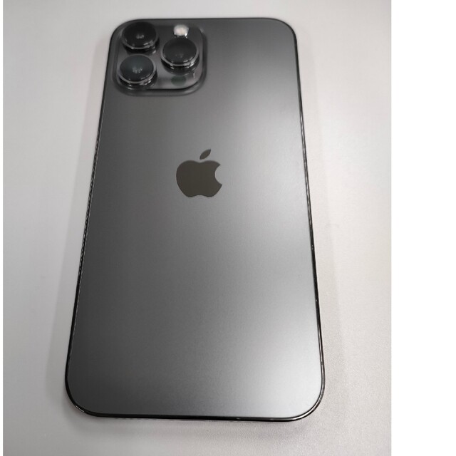 iPhone(アイフォーン)のiPhone 13 Pro Max 256GB グラファイト SIMフ　未使用品 スマホ/家電/カメラのスマートフォン/携帯電話(スマートフォン本体)の商品写真