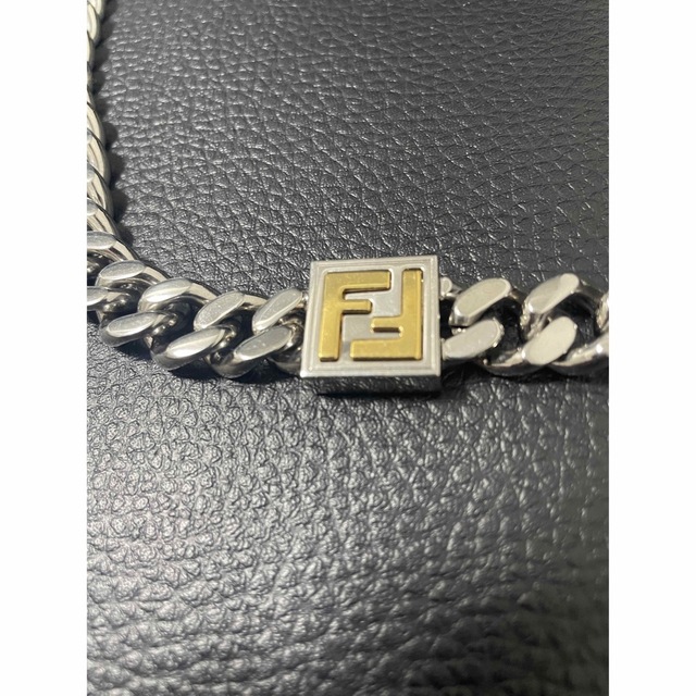 FENDI(フェンディ)のFENDI パラジウム＆ゴールドカラー ネックレス メンズのアクセサリー(ネックレス)の商品写真