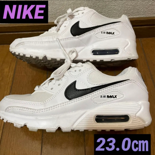 NIKE(ナイキ)のNIKE ☆ WMNS AIR MAX 90 White Black レディースの靴/シューズ(スニーカー)の商品写真