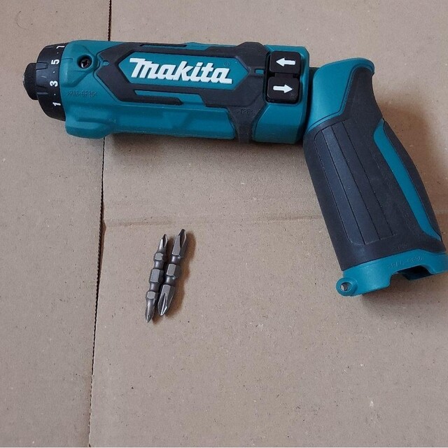 Makita(マキタ)のマキタ(Makita)DF012D ペンドリルドライバー スポーツ/アウトドアの自転車(工具/メンテナンス)の商品写真