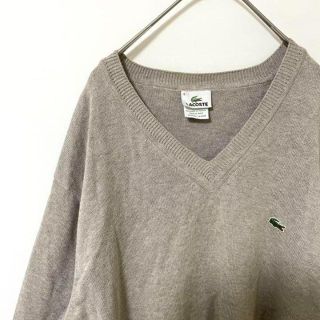 ラコステ(LACOSTE)のLACOSTEラコステVネックセーター　ニット　オーバーサイズ　ワンポイント古着(ニット/セーター)