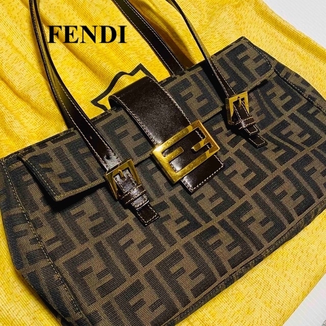 最愛 FENDI - ズッカ柄 マンマバケット ハンドバッグ ショルダーバッグ