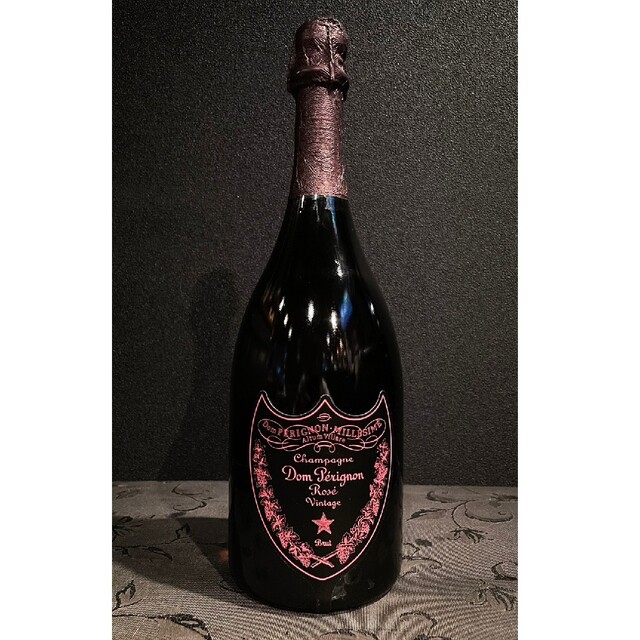 Dom Pérignon(ドンペリニヨン)の《光るシャンパン》ドン・ペリニヨン ルミナス ロゼ 750㎖ 食品/飲料/酒の酒(シャンパン/スパークリングワイン)の商品写真