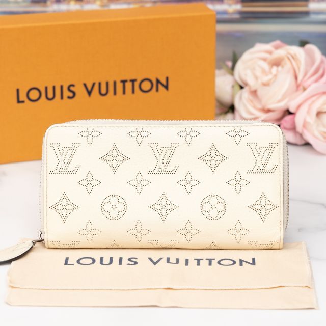 LOUIS VUITTON(ルイヴィトン)の【箱付き】 ルイヴィトン 長財布 マヒナ ジッピーウォレット ラウンドファスナー レディースのファッション小物(財布)の商品写真