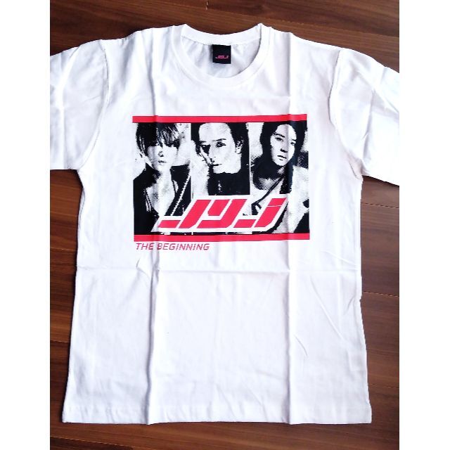 JYJ(ジェイワイジェイ)の【新品】JYJ THE BEGINNING★非売品★Tシャツ レディースのトップス(Tシャツ(半袖/袖なし))の商品写真